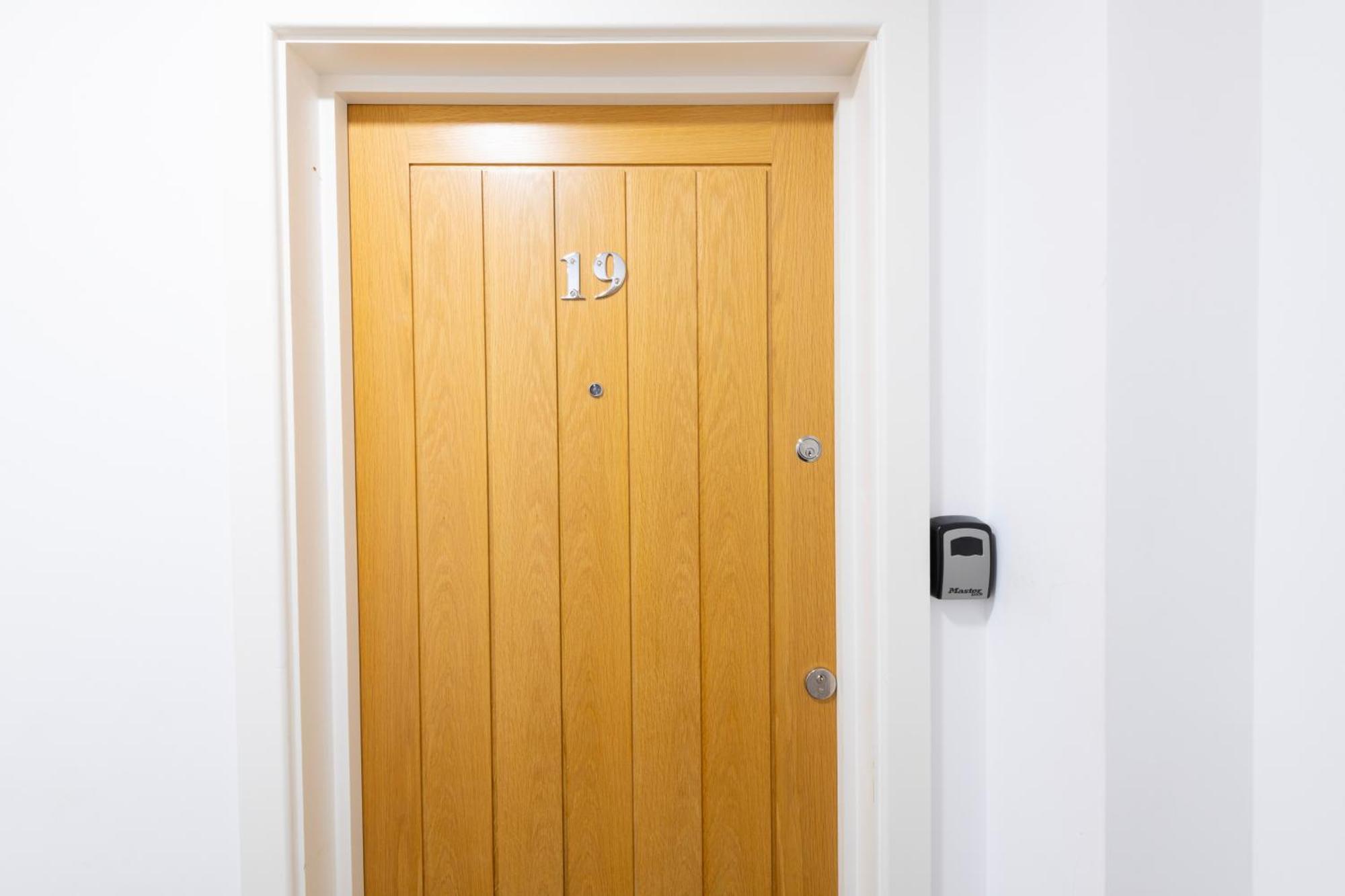 Contemporary Abbey Yard By Prescott Apartments Abingdon-on-Thames Eksteriør bilde